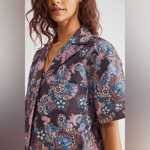 Free People. We the Free. Paisley Print Poolside Boyfriend Shirt. Size XS.